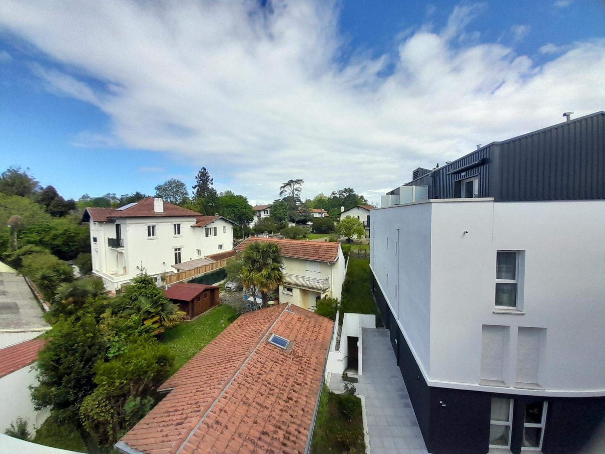 T2 Moderne Avec Terrasse Ensoleillee Et Parking Au Centre D'Anglet, Proche Des Plages - Fr-1-239-1063 Apartment Exterior photo